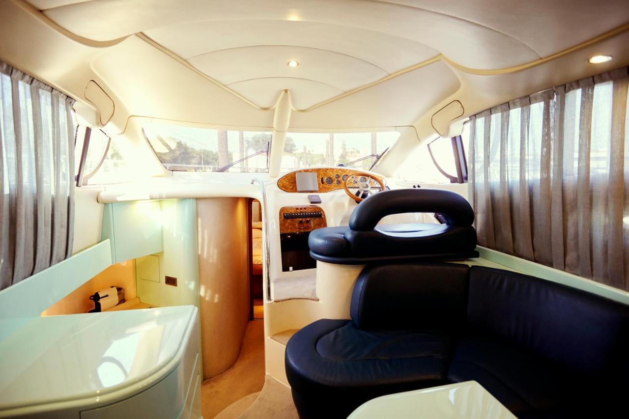 Porto Private Yacht- Accommodation Douro River Экстерьер фото