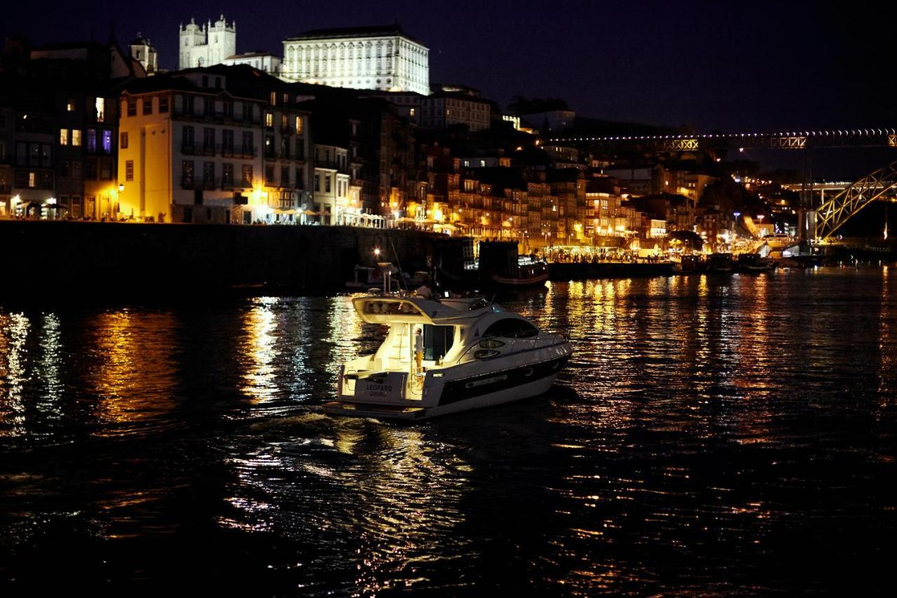 Porto Private Yacht- Accommodation Douro River Экстерьер фото