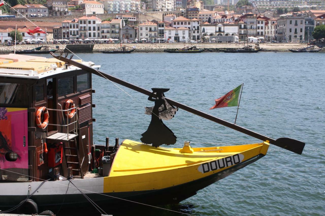 Porto Private Yacht- Accommodation Douro River Экстерьер фото
