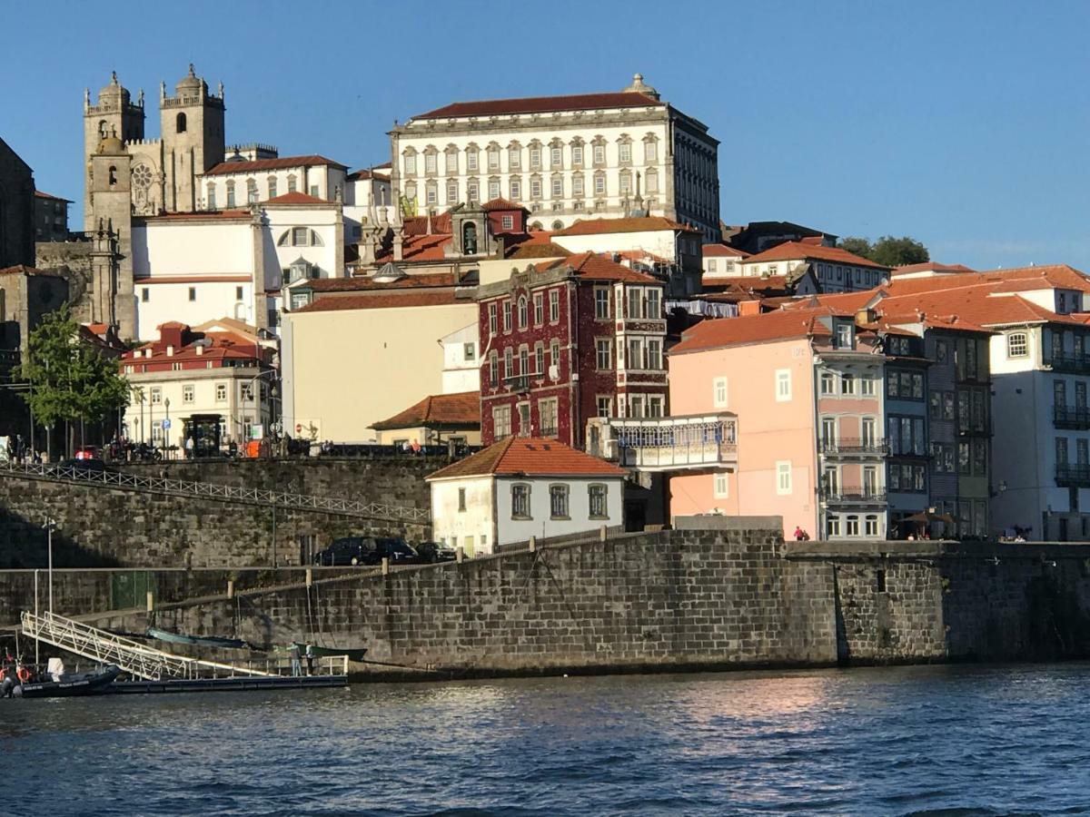 Porto Private Yacht- Accommodation Douro River Экстерьер фото