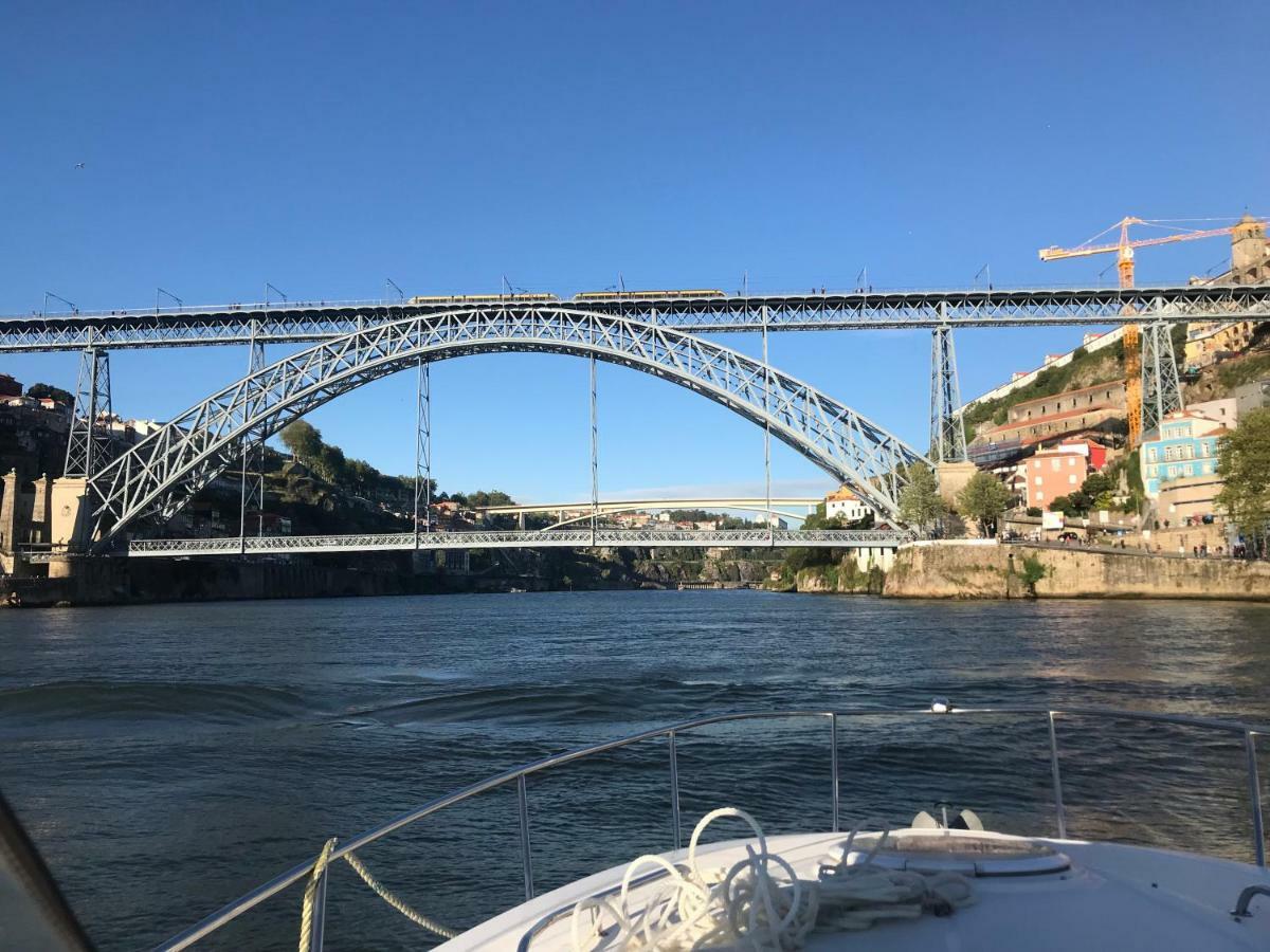 Porto Private Yacht- Accommodation Douro River Экстерьер фото